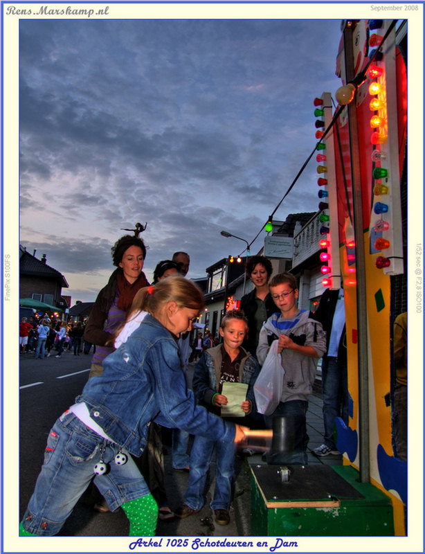 Rens Marskamp, Fotografie, Foto, RM photography, Arkel, 1025, Feestweek, Straatfeest, Schotdeuren, DAM, 